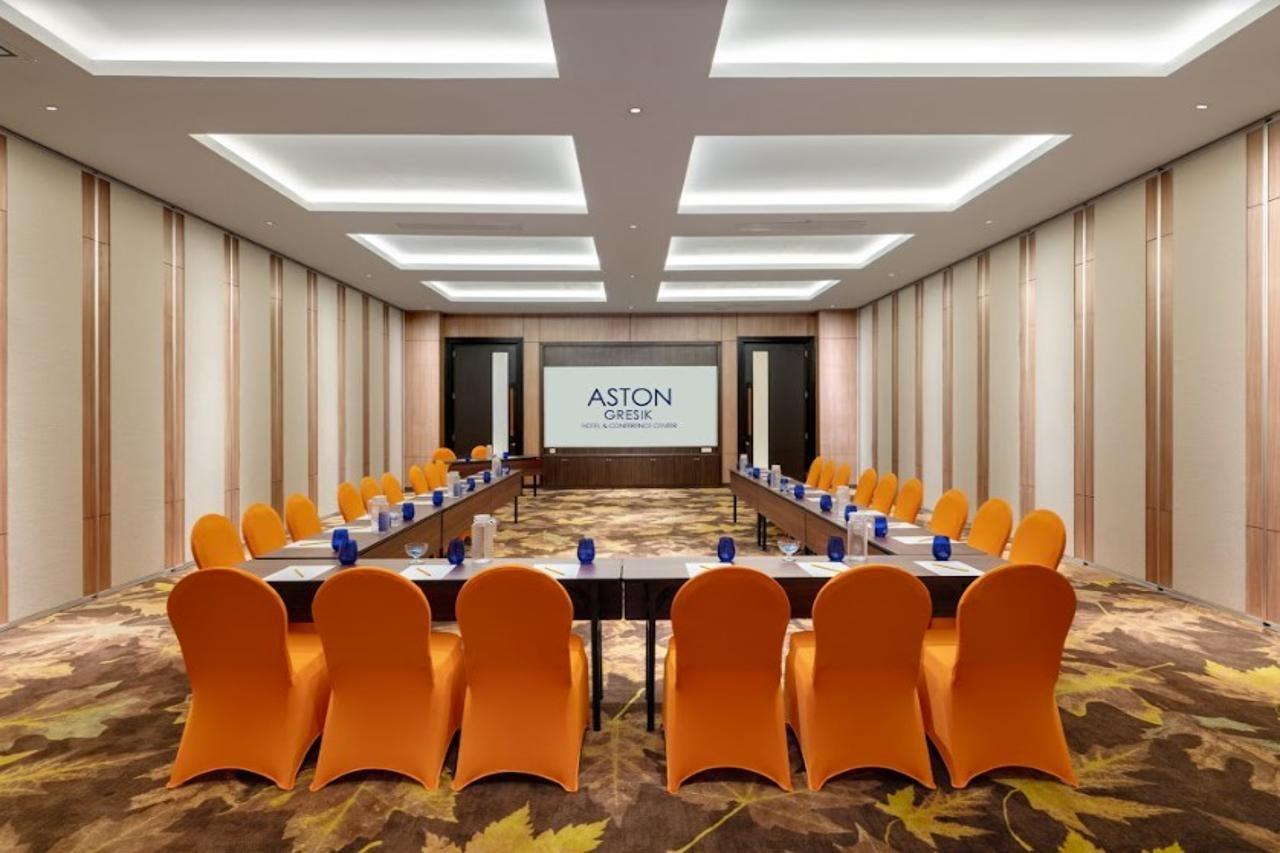 Aston Gresik Hotel & Conference Center Kültér fotó